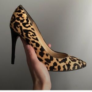 Leopard dress pumps heels animal print black tan pointed 7